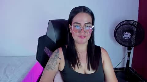 Juana Gate online show from January 9, 4:40 am