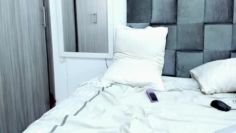 Juan Diego Uribe online show from September 9, 7:03 pm