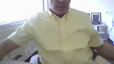 juanearth1 online show from April 26, 10:51 pm