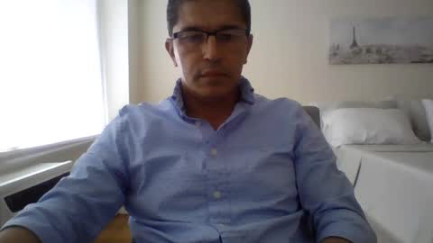 juanearth1 online show from August 6, 2:04 pm