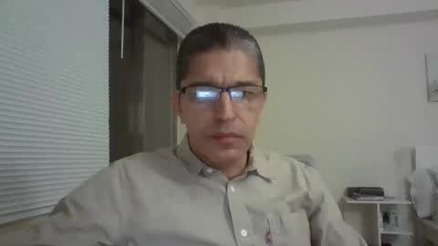 juanearth1 online show from February 6, 11:07 pm