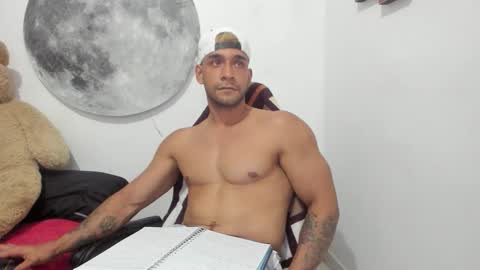 Juanes online show from February 21, 8:56 pm