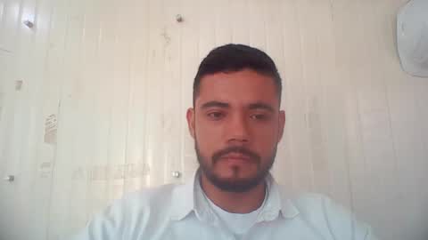 juanfe_style online show from April 28, 2:43 pm