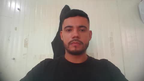 juanfe_style online show from April 17, 1:35 pm