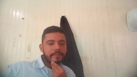 juanfe_style online show from April 29, 4:23 pm