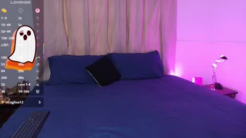 Blue online show from October 11, 4:54 pm