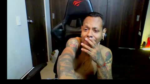 juanpt69 online show from June 10, 2:11 am
