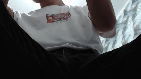 juanxdxxx online show from February 20, 9:22 am