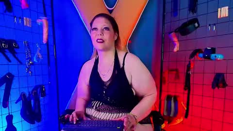 judith_mature_bdsm online show from February 21, 6:27 am