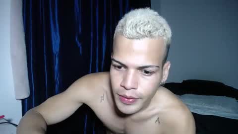 Miguel online show from November 22, 4:00 am