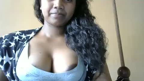 stellah online show from September 22, 8:18 am