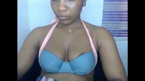 Snapshot of juicycuntx chatting on October 23, 11:12 am juicycuntx online show from October 23, 11:12 am
