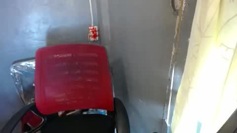 Den  online show from April 3, 3:57 am