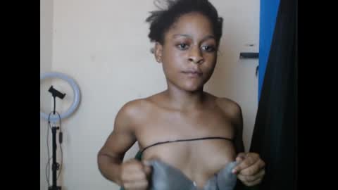 juicynwetx online show from February 23, 4:57 pm