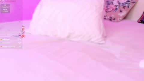 juicyolivia_ online show from April 9, 6:19 am