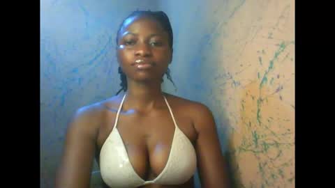 juicypiexx online show from September 18, 12:58 am