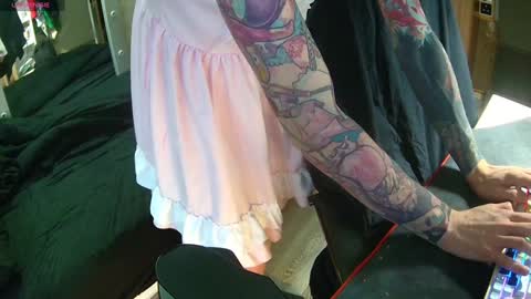 Julia online show from December 17, 9:07 am