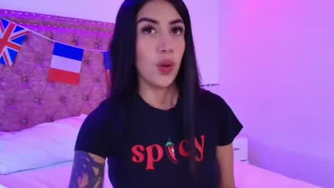 Jules  online show from July 10, 8:02 pm