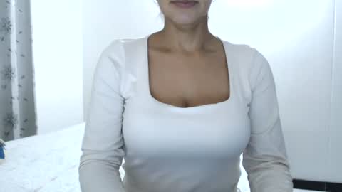 JULIA online show from July 21, 1:51 am