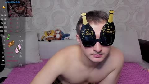 Snapshot of julia_jellyfish chatting on December 20, 5:29 pm Julia online show from December 20, 5:29 pm