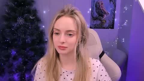 Julia online show from January 14, 5:21 pm