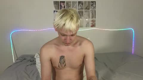 julian_win online show from March 22, 2:10 pm