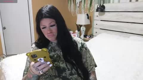 Texas Mamasita online show from June 24, 2:24 pm