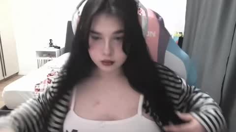 MIa online show from June 1, 10:38 am