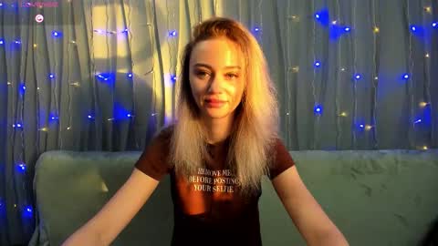 Yulya online show from December 16, 3:14 am