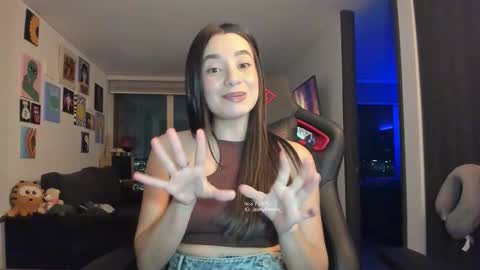 Jeimy Help me to reach 100 thumbs up online show from November 8, 1:52 am