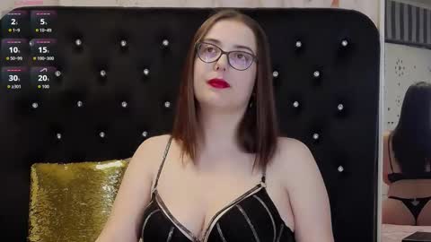 Julia online show from March 26, 5:24 am