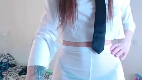 juliebeshears online show from March 7, 11:10 am