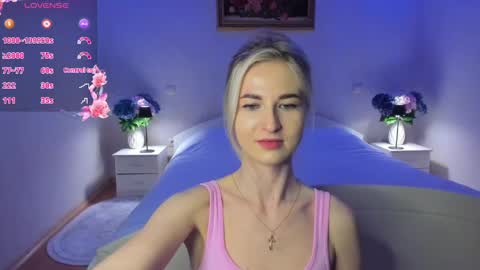 julieblazex online show from May 22, 11:00 pm