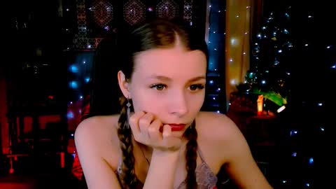 juliedaniel online show from January 15, 8:45 am