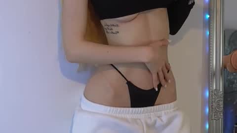 Julia online show from January 7, 8:36 pm