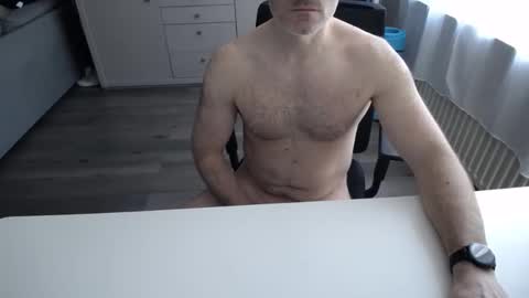 julienneedyou online show from March 3, 11:39 am