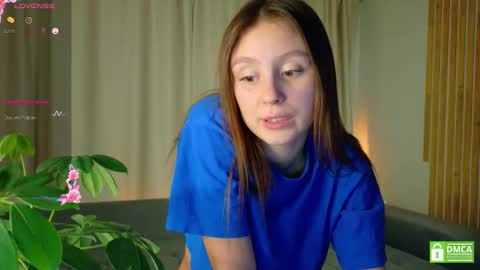 julieqt online show from October 14, 5:16 pm