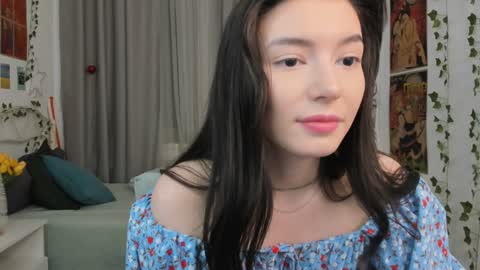 Julieta or Jully online show from January 6, 4:04 am