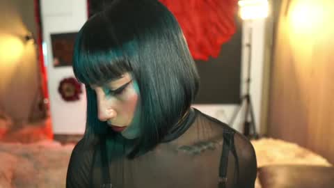 julietawinona online show from June 4, 4:13 pm