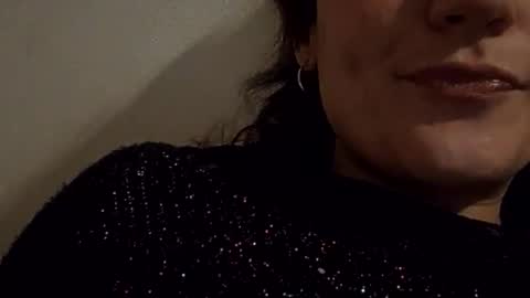 julietfranc28 online show from April 12, 5:44 am