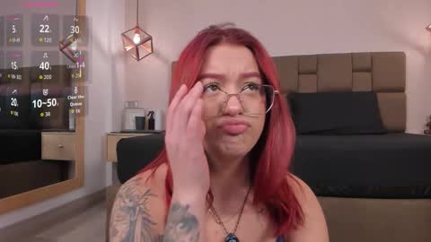 Julieth online show from January 19, 4:00 am