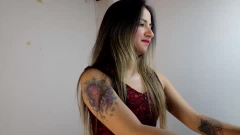 Julietta Jackson online show from November 10, 6:10 pm