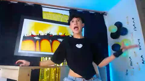 jullian online show from March 14, 11:31 pm