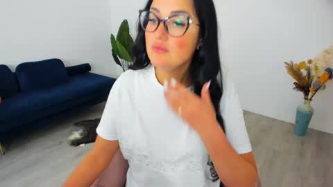 Julya online show from April 20, 4:59 am