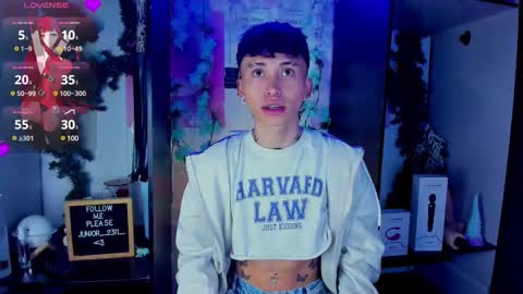 Junior online show from March 7, 11:49 pm