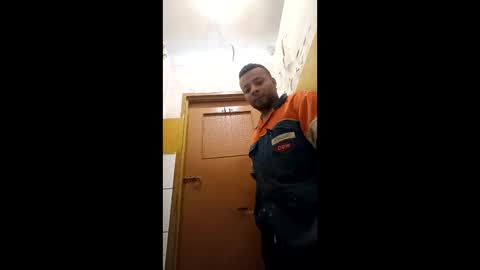 junior1033760 online show from April 1, 8:48 am