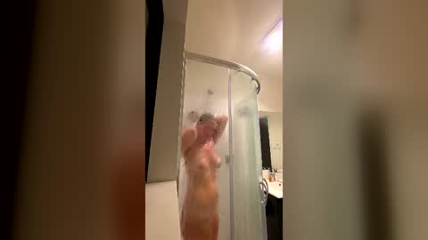 just69juicy69 online show from August 1, 7:10 am