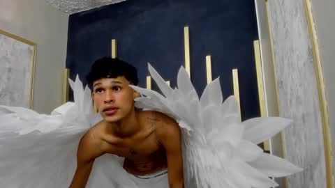 Snapshot of just_d4v7 chatting on November 1, 7:24 pm JUST online show from November 1, 7:24 pm