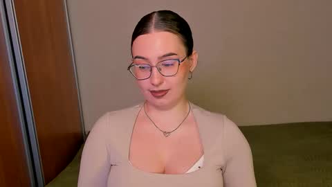 Nika and Mark online show from November 27, 1:24 am