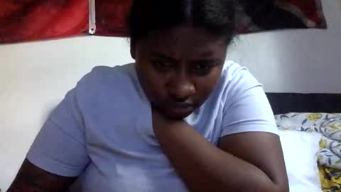 just_juxiy_ online show from May 18, 11:22 pm